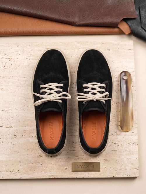 City of Oyo Kicks: Stylish Leather Shoes for All-Day Comfort