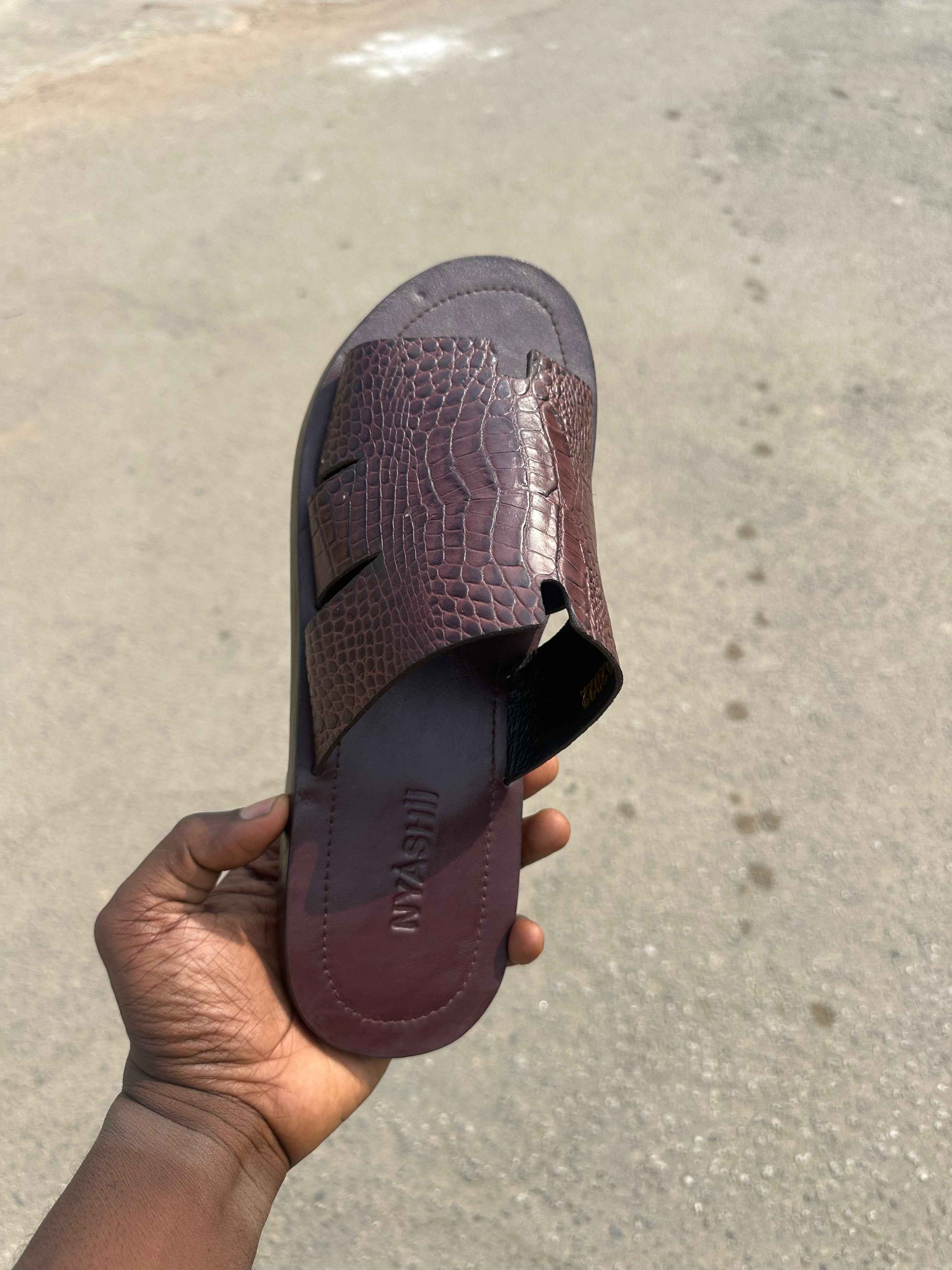 Mai Kano Leather Slippers