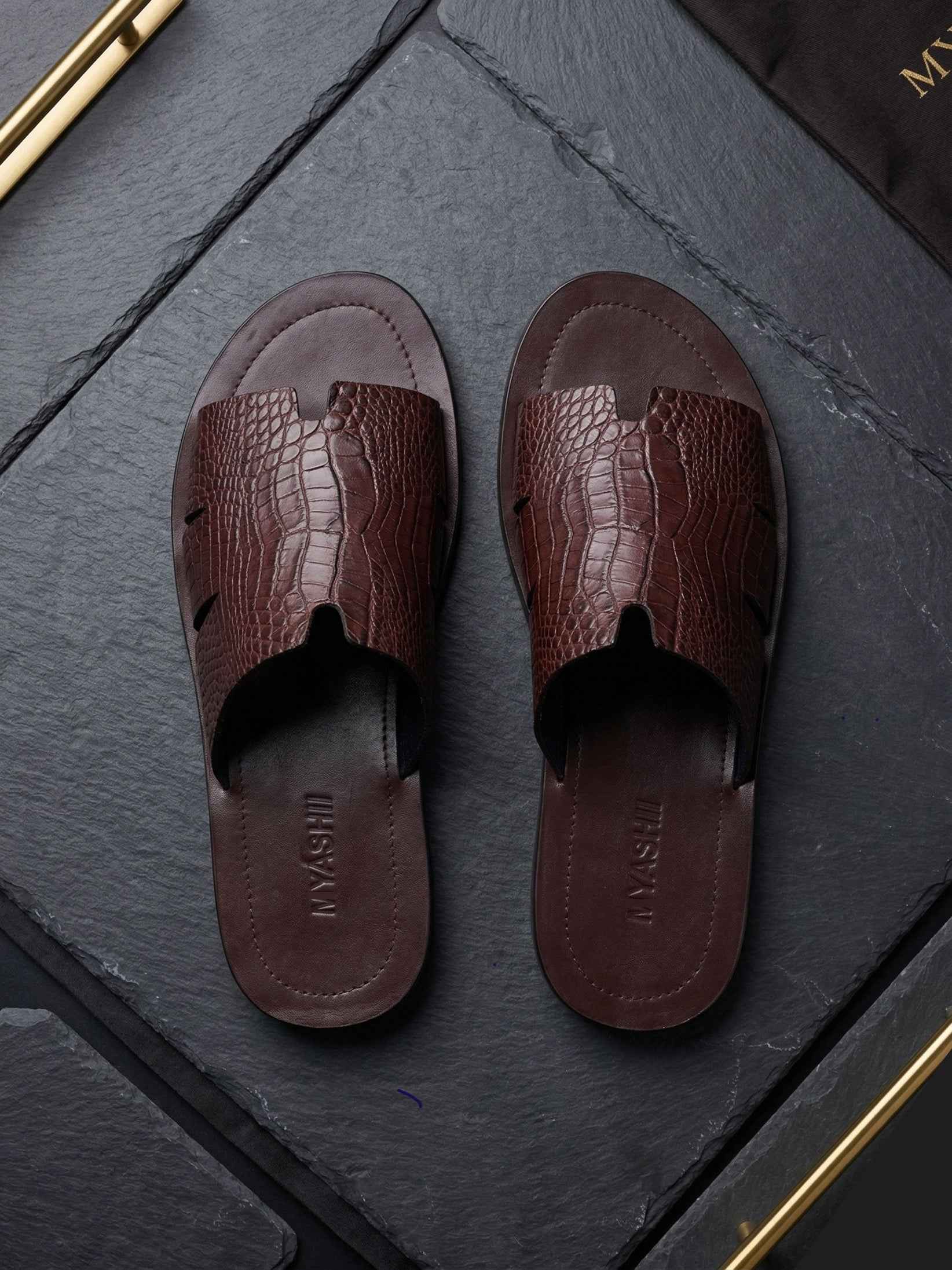 Mai Kano Leather Slippers