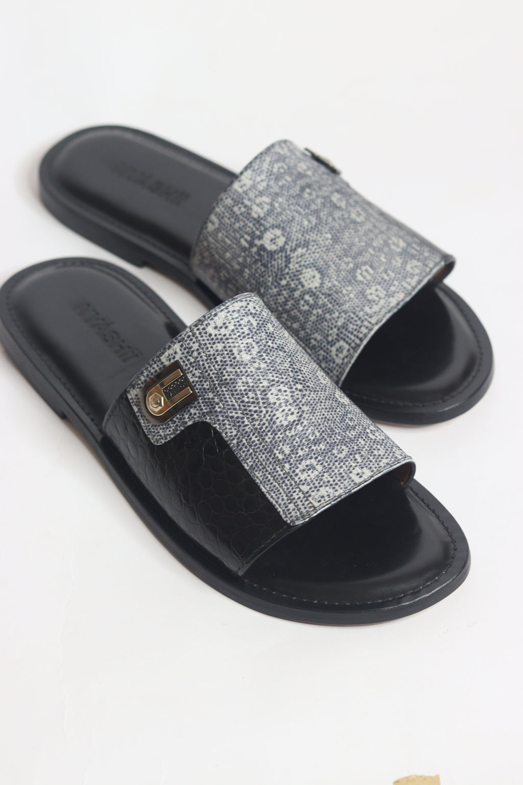 Gray Leather Palm Slippers - Nyashii Leather