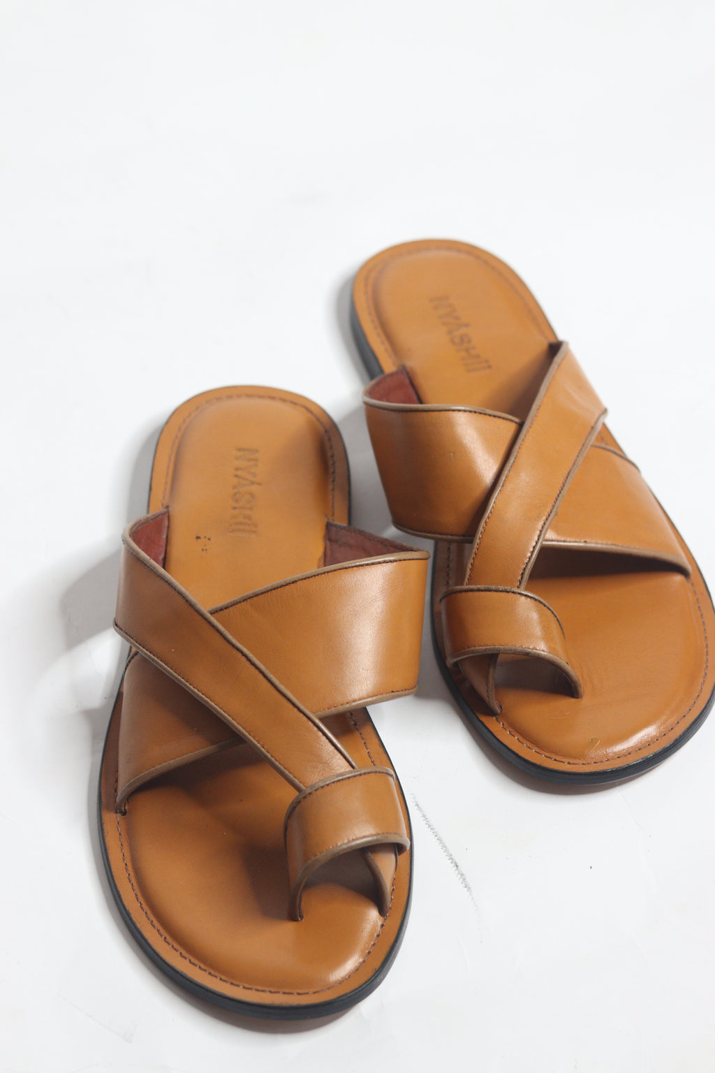 Danish Leather Palm Slippers - Nyashii Leather