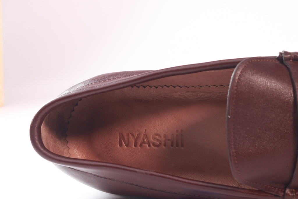 Mr Darcy Formal Leather - Nyashii Leather