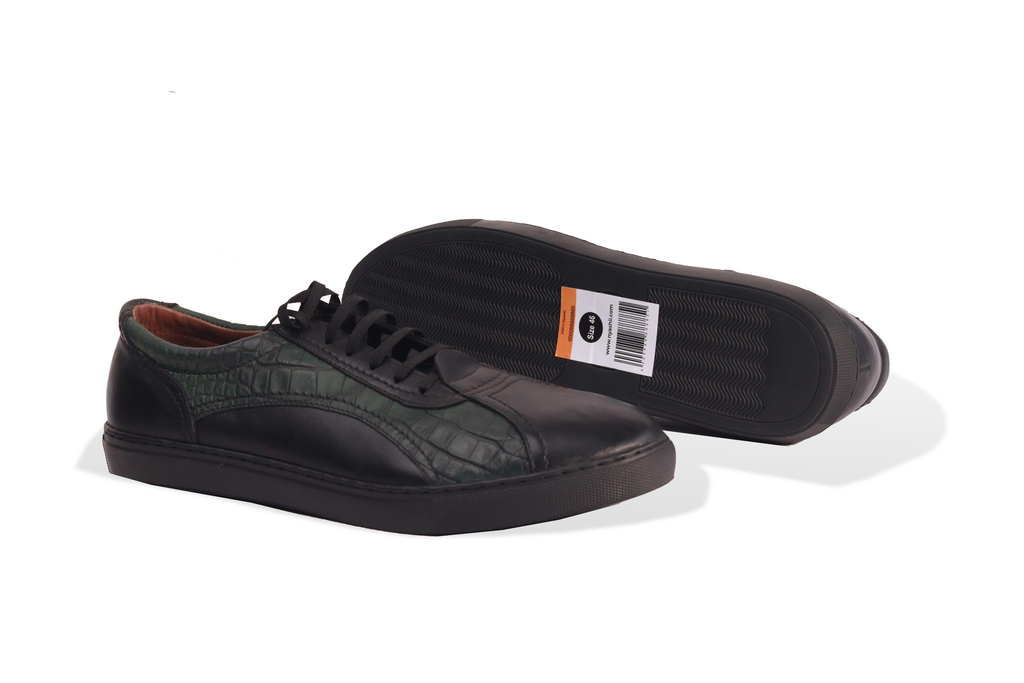 NY Sneaker (Black sole)